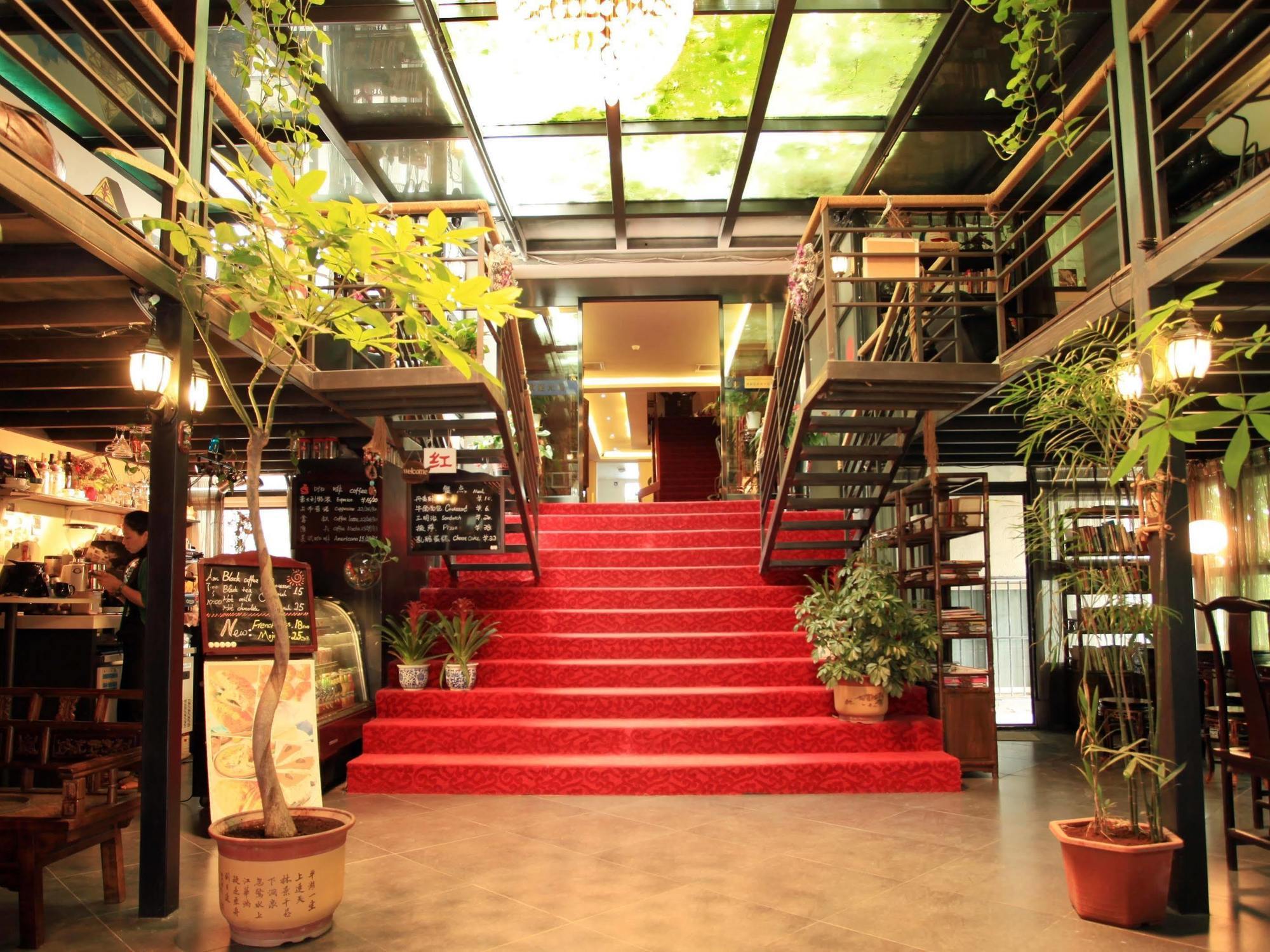 Beijing 161 Wangfujing Hotel Экстерьер фото