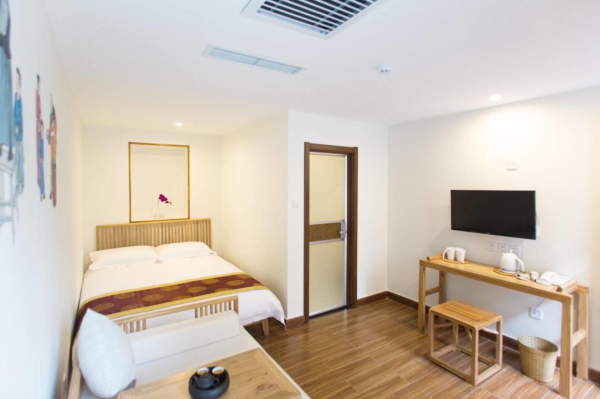 Beijing 161 Wangfujing Hotel Экстерьер фото